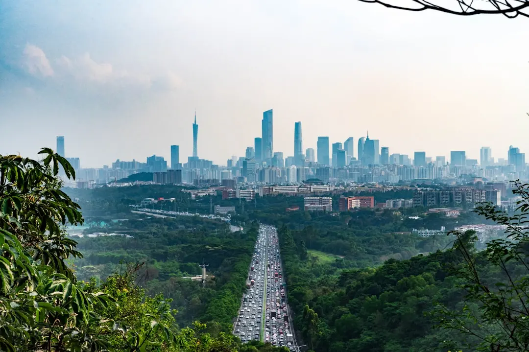 2024年深圳金融支付服务市场趋势及融汇宝产品适配方案