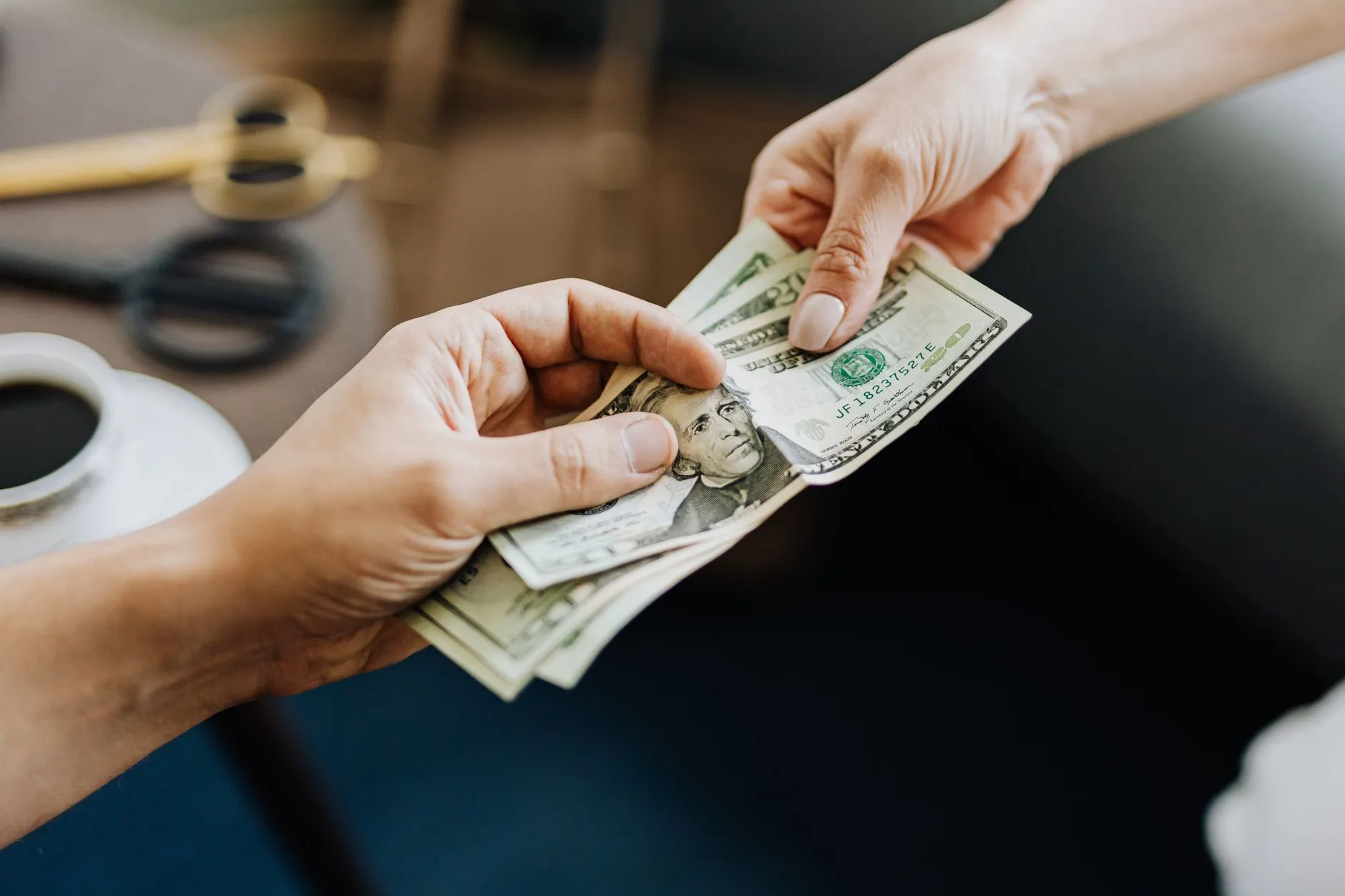 第三方支付与银行直连方案对比：企业资金安全与到账速度的平衡之道正文配图 1